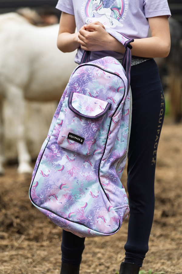 Detail van Equipage Jasmin kids boot bag Lavender met voorvak