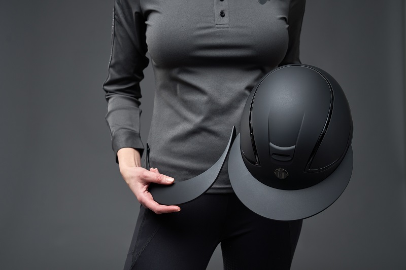 OneK Xtreme cap met verwisselbare klep in zwarte matte uitvoering